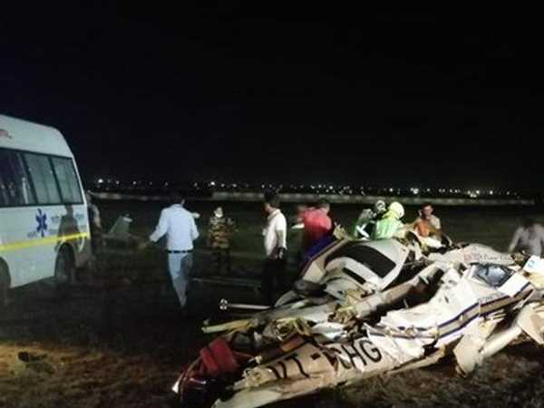 रायपुर हवाई अड्डे पर हेलीकॉप्टर दुर्घटनाग्रस्त, दो पायलट की मौत